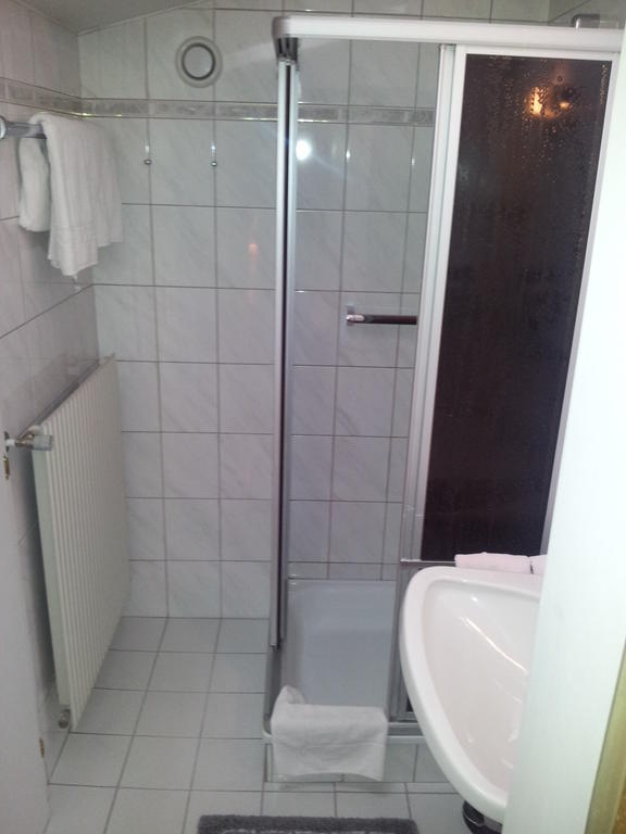 Haus St.Rupertus Guest House Bad Hofgastein Room photo